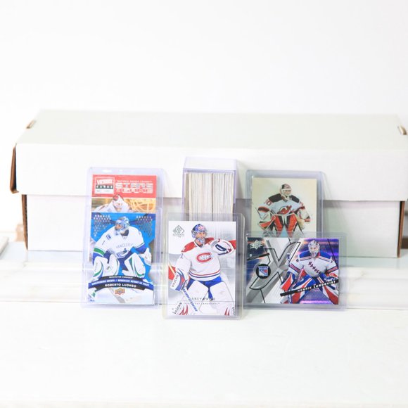 55+ Hockey Goalies - Extravaganza - Hockey Goalie Cards Collection 90s & Up! - Picture 5 of 5